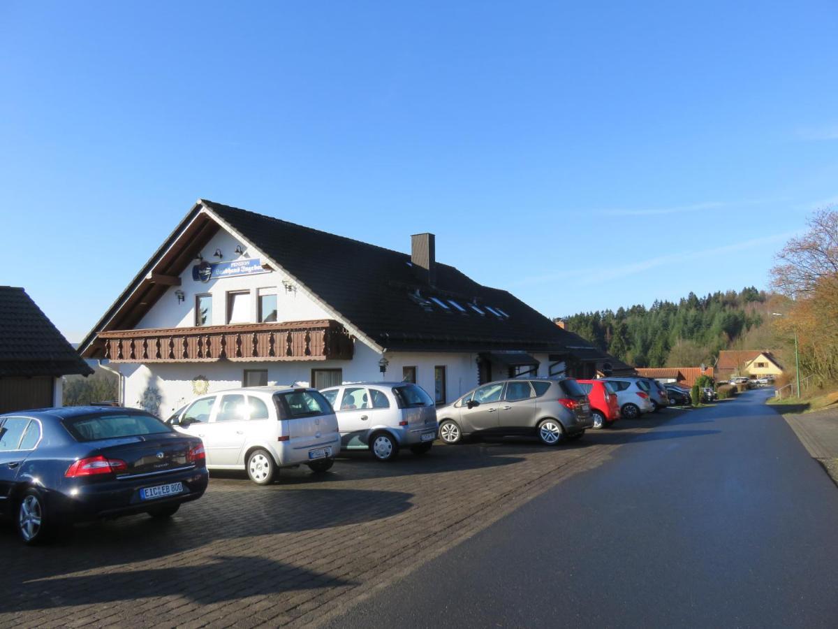 Hotel Landhaus Ingeborg Poppenhausen Exterior foto