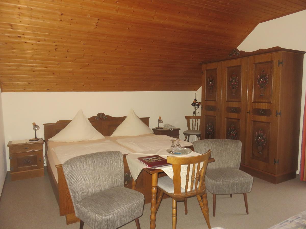 Hotel Landhaus Ingeborg Poppenhausen Zimmer foto